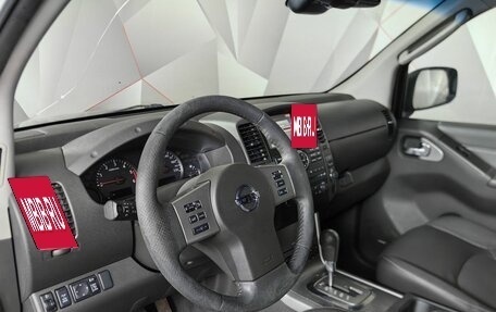 Nissan Navara (Frontier), 2013 год, 1 347 000 рублей, 17 фотография