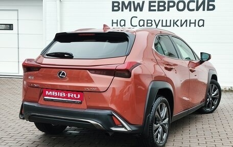 Lexus UX I, 2019 год, 2 749 000 рублей, 2 фотография