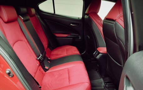 Lexus UX I, 2019 год, 2 749 000 рублей, 15 фотография