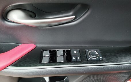 Lexus UX I, 2019 год, 2 749 000 рублей, 16 фотография