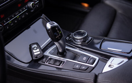 BMW 5 серия, 2013 год, 2 150 000 рублей, 32 фотография