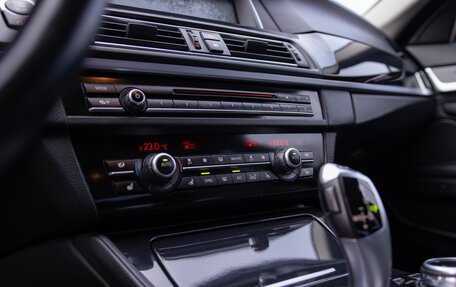 BMW 5 серия, 2013 год, 2 150 000 рублей, 33 фотография