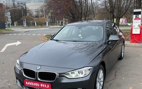 BMW 3 серия, 2014 год, 1 800 000 рублей, 2 фотография