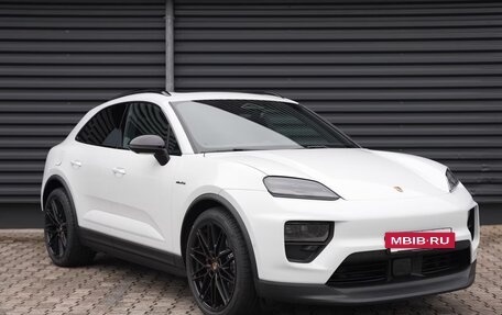 Porsche Macan, 2025 год, 12 800 000 рублей, 2 фотография