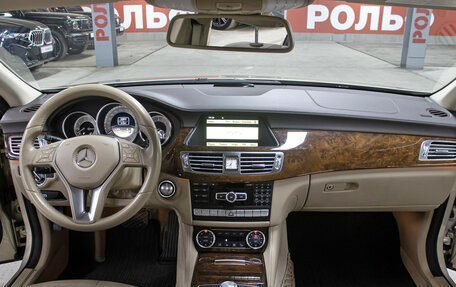 Mercedes-Benz CLS, 2012 год, 2 450 000 рублей, 13 фотография