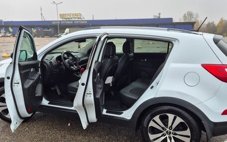 KIA Sportage III, 2011 год, 1 350 000 рублей, 10 фотография