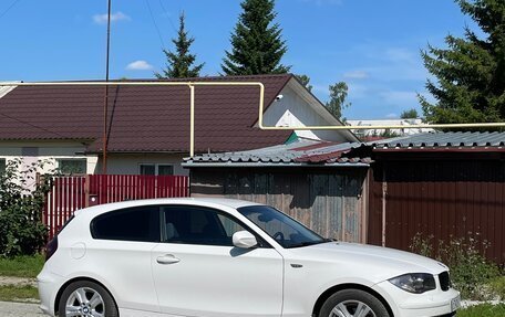 BMW 1 серия, 2010 год, 1 000 000 рублей, 1 фотография