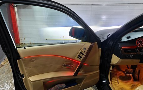 BMW 5 серия, 2006 год, 950 000 рублей, 9 фотография