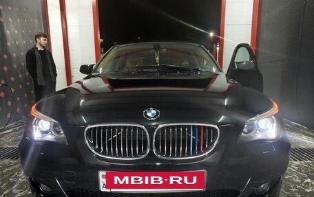 BMW 5 серия, 2006 год, 950 000 рублей, 13 фотография