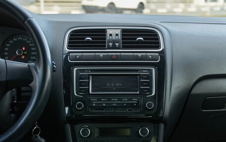 Volkswagen Polo VI (EU Market), 2014 год, 750 000 рублей, 13 фотография