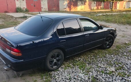 Nissan Maxima IV, 1995 год, 270 000 рублей, 4 фотография