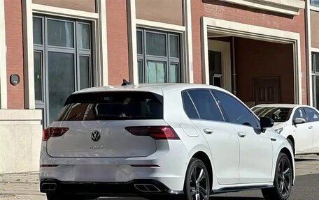 Volkswagen Golf VIII, 2022 год, 2 100 000 рублей, 5 фотография