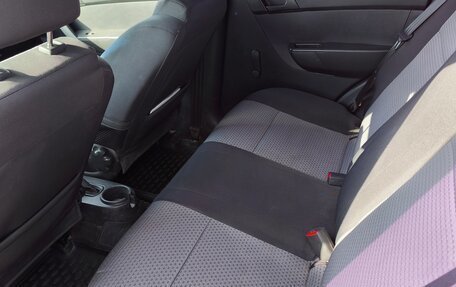 Chevrolet Aveo III, 2010 год, 610 000 рублей, 11 фотография