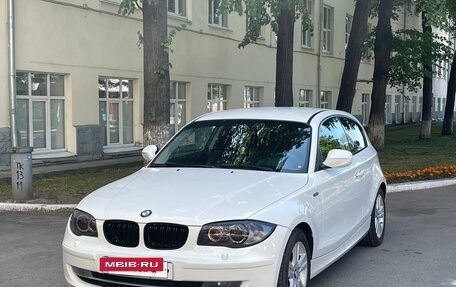 BMW 1 серия, 2010 год, 1 000 000 рублей, 16 фотография