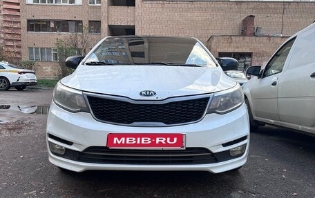 KIA Rio III рестайлинг, 2016 год, 700 000 рублей, 1 фотография