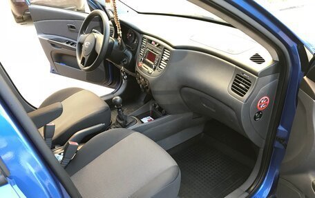 KIA Rio II, 2011 год, 650 000 рублей, 7 фотография