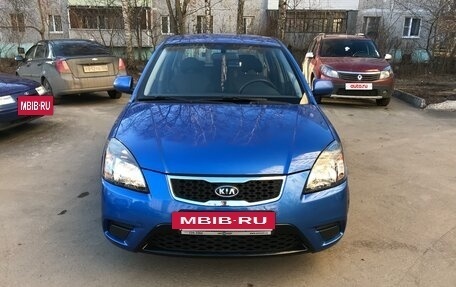 KIA Rio II, 2011 год, 650 000 рублей, 2 фотография