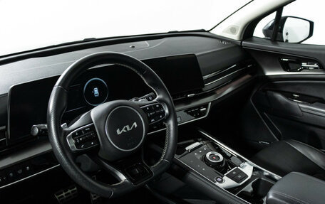 KIA Sportage IV рестайлинг, 2023 год, 3 699 700 рублей, 24 фотография