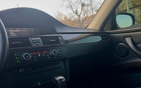 BMW 3 серия, 2010 год, 1 300 000 рублей, 17 фотография