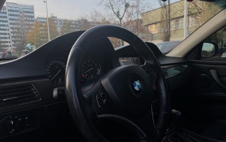 BMW 3 серия, 2010 год, 1 300 000 рублей, 18 фотография
