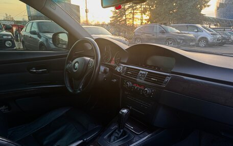 BMW 3 серия, 2010 год, 1 300 000 рублей, 14 фотография