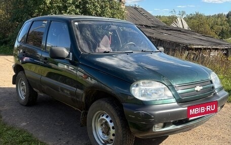 Chevrolet Niva I рестайлинг, 2005 год, 230 000 рублей, 4 фотография