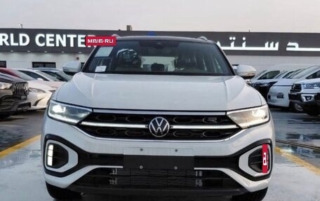 Volkswagen T-Roc I, 2025 год, 2 500 000 рублей, 10 фотография