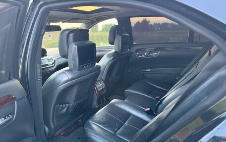 Mercedes-Benz S-Класс, 2006 год, 790 000 рублей, 3 фотография