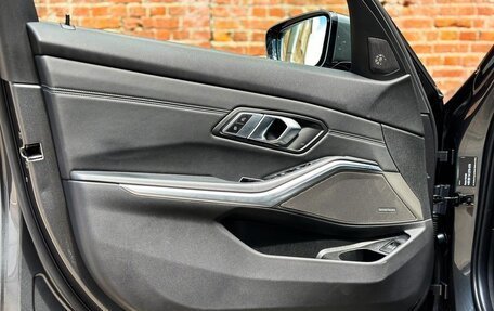 BMW 3 серия, 2020 год, 3 900 000 рублей, 13 фотография