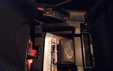 Nissan Note II рестайлинг, 2006 год, 520 000 рублей, 19 фотография