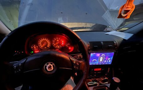 BMW 5 серия, 1998 год, 530 000 рублей, 9 фотография