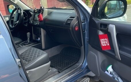 Toyota Land Cruiser Prado 150 рестайлинг 2, 2012 год, 2 980 000 рублей, 8 фотография