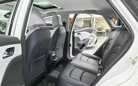 Chevrolet Monza, 2023 год, 1 200 069 рублей, 23 фотография