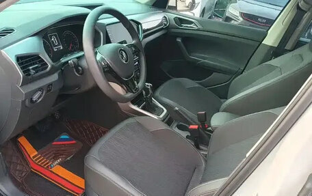 Volkswagen T-Cross I, 2022 год, 1 780 000 рублей, 7 фотография