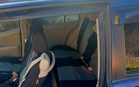 Toyota Raum II, 2008 год, 600 000 рублей, 15 фотография