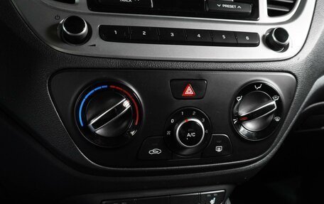 Hyundai Solaris II рестайлинг, 2020 год, 1 459 000 рублей, 12 фотография