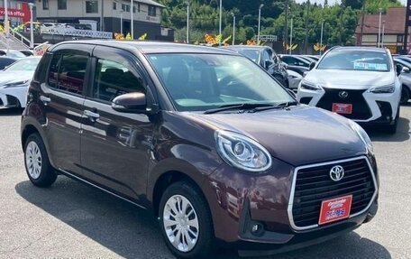 Toyota Passo III, 2022 год, 800 000 рублей, 2 фотография