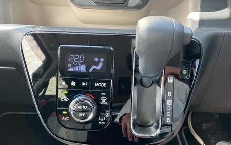 Toyota Passo III, 2022 год, 800 000 рублей, 11 фотография