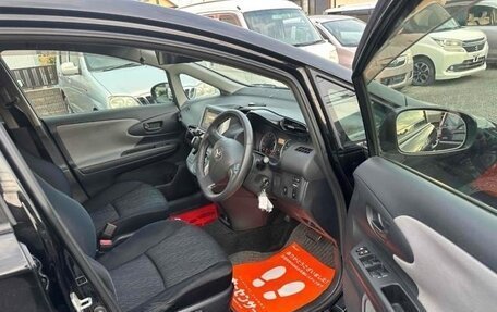 Toyota Wish II, 2012 год, 1 038 000 рублей, 6 фотография