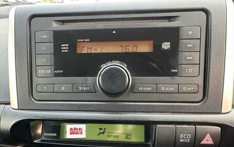 Toyota Wish II, 2012 год, 1 038 000 рублей, 12 фотография