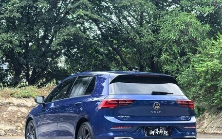 Volkswagen Golf VIII, 2021 год, 1 710 000 рублей, 4 фотография