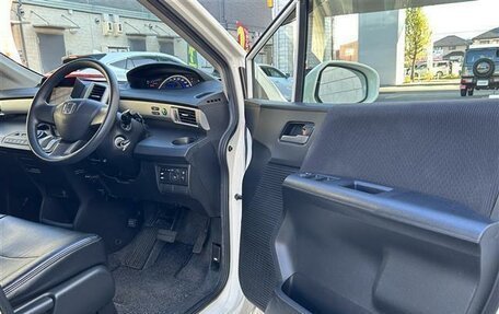 Honda Freed I, 2011 год, 770 000 рублей, 25 фотография