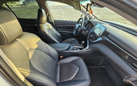 Toyota Camry, 2021 год, 3 199 000 рублей, 15 фотография