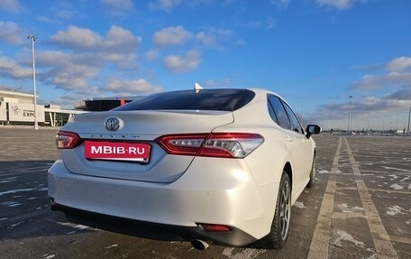 Toyota Camry, 2021 год, 3 199 000 рублей, 6 фотография