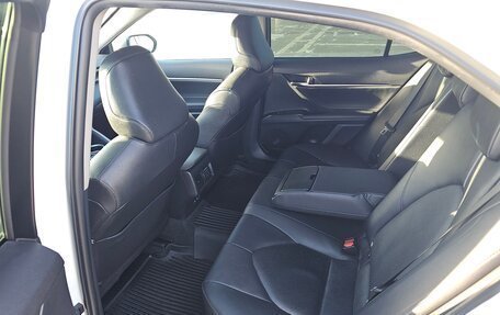 Toyota Camry, 2021 год, 3 199 000 рублей, 17 фотография