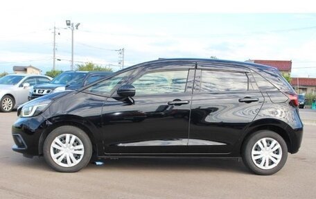 Honda Fit, 2022 год, 990 000 рублей, 2 фотография