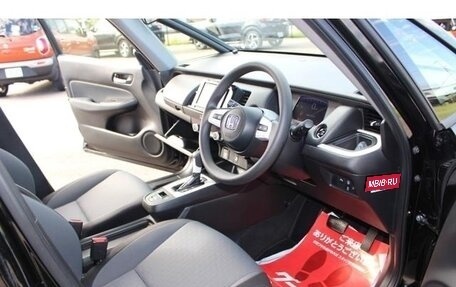 Honda Fit, 2022 год, 990 000 рублей, 6 фотография