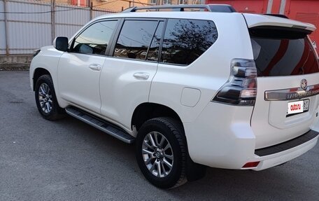 Toyota Land Cruiser Prado 150 рестайлинг 2, 2016 год, 4 100 000 рублей, 7 фотография