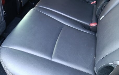 Toyota Land Cruiser Prado 150 рестайлинг 2, 2016 год, 4 100 000 рублей, 12 фотография