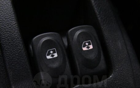 Renault Sandero I, 2014 год, 900 000 рублей, 11 фотография